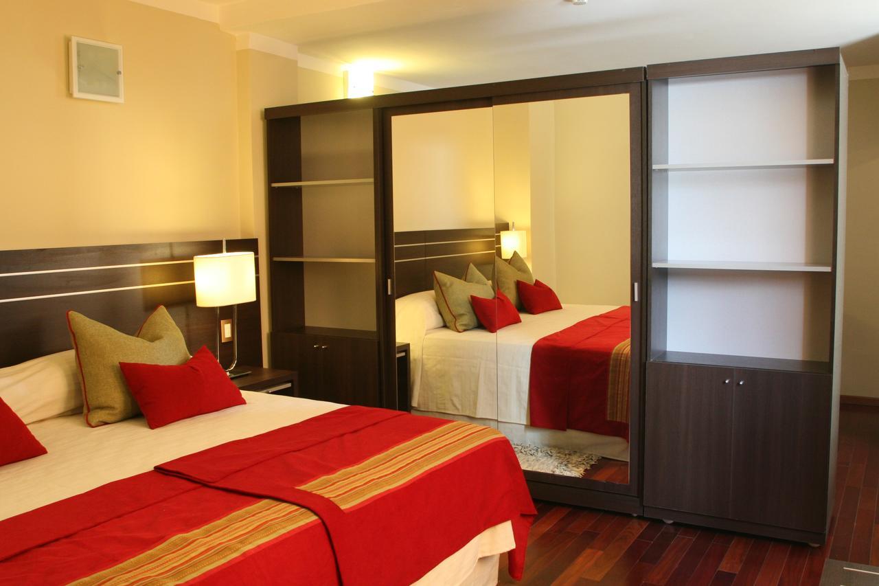 Zoom Apartments Hotel Cordova Esterno foto